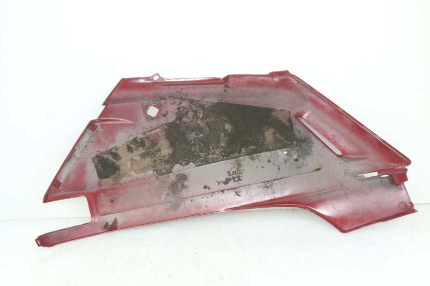 photo de FLANC POSTERIORE SINISTRO PEUGEOT SV 125 (1991 - 1994) - Primo piano tecnico