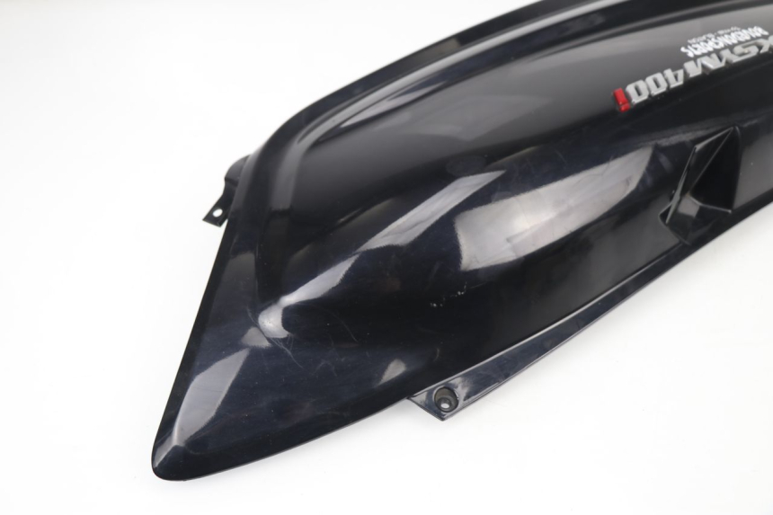 photo de CARENA POSTERIORE SINISTRA SYM MAXSYM I 400 (2011 - 2016) - Zoom sullo stato d'uso