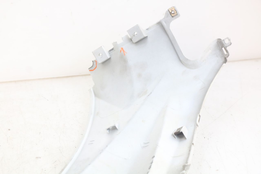 photo de FLANC POSTERIORE SINISTRO PEUGEOT TWEET 4T 50 (2018 - 2022) - Dettagli dei punti di fissaggio