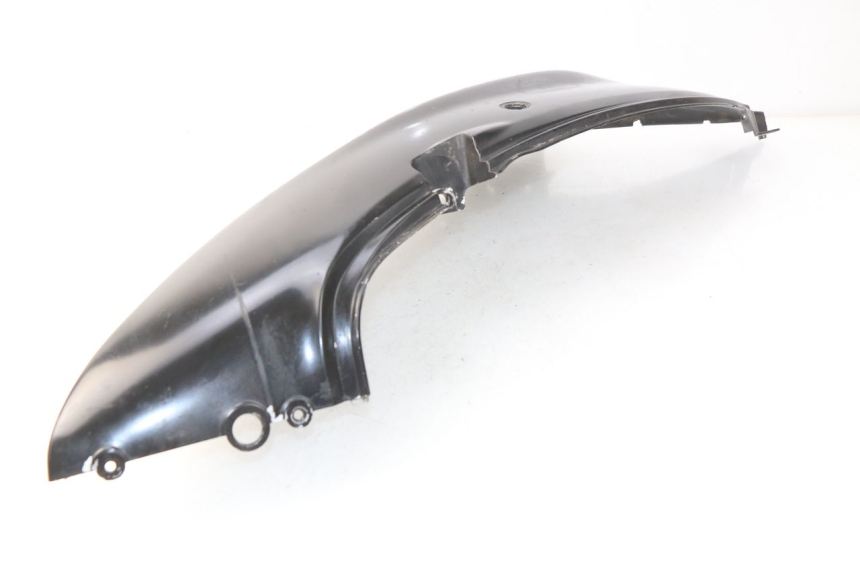 photo de PARAFANGO POSTERIORE SINISTRO SUZUKI UC EPICURO 125 (1999 - 2003) - Dettagli dei punti di fissaggio