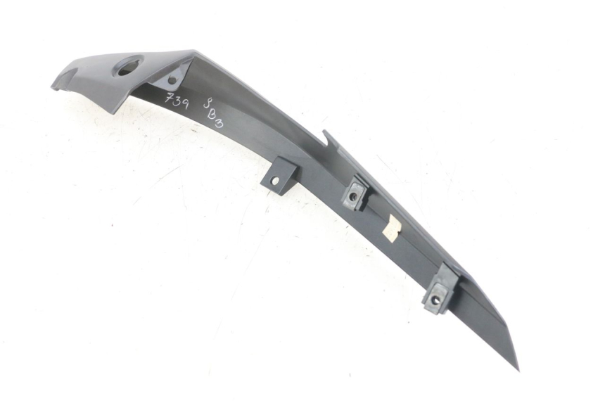 photo de FLANC POSTERIORE SINISTRO KAWASAKI VERSYS ABS 650 (2015 - 2018) - Dettagli dei punti di fissaggio