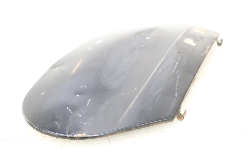 photo de CARENA POSTERIORE SINISTRA PIAGGIO VESPA PK FL 2T 50 (1990 - 1996) - Stato della superficie e materiale