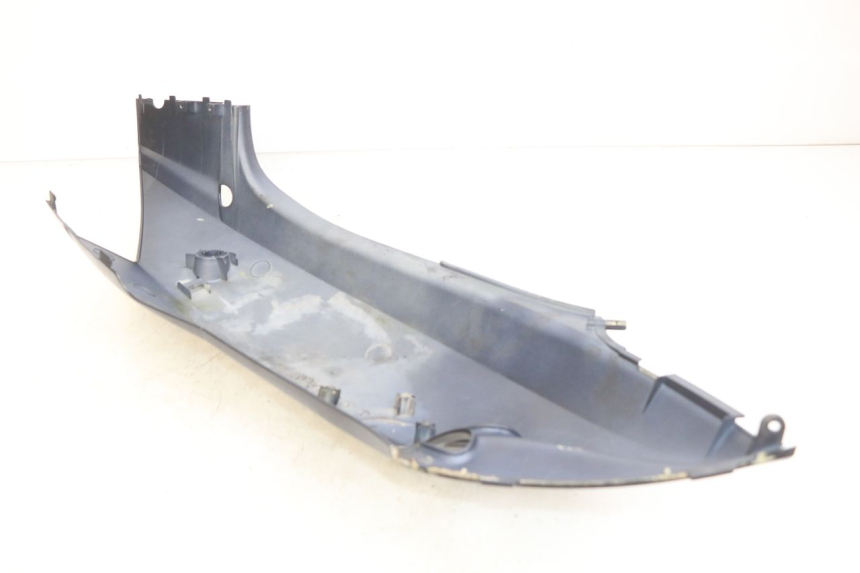 photo de FLANC POSTERIORE SINISTRO KYMCO VITALITY 2T 50 (2004 - 2010) - Primo piano tecnico