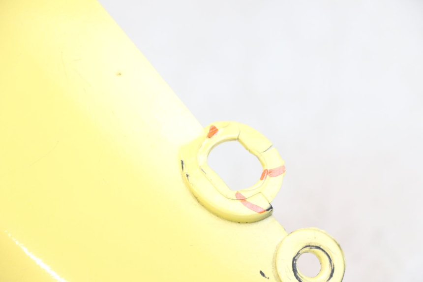 photo de CARENA POSTERIORE SINISTRA YAMAHA WHY 50 (1998 - 2000) - Primo piano tecnico