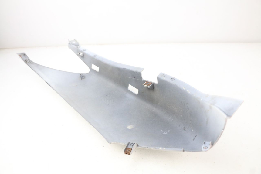 photo de FLANC POSTERIORE SINISTRO YAMAHA XMAX X-MAX 125 (2006 - 2009) - Altra angolazione