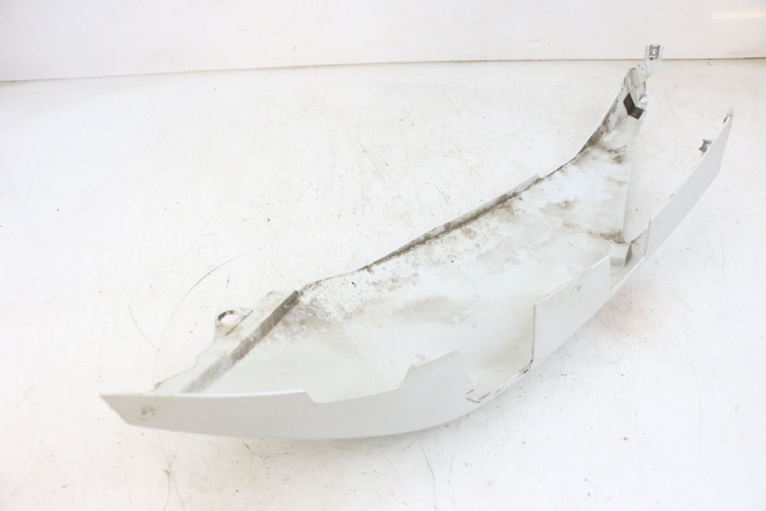 photo de PARAFANGO POSTERIORE SINISTRO YAMAHA X-MAX XMAX 125 (2010 - 2013) - Primo piano tecnico