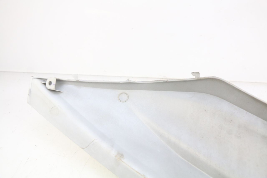 photo de FLANC POSTERIORE SINISTRO KYMCO X-TOWN XTOWN 125 (2016 - 2021) - Zoom sullo stato d'uso