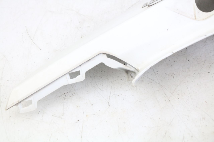 photo de FLANC POSTERIORE SINISTRO KYMCO X-TOWN XTOWN 125 (2016 - 2021) - Dettagli dei punti di fissaggio