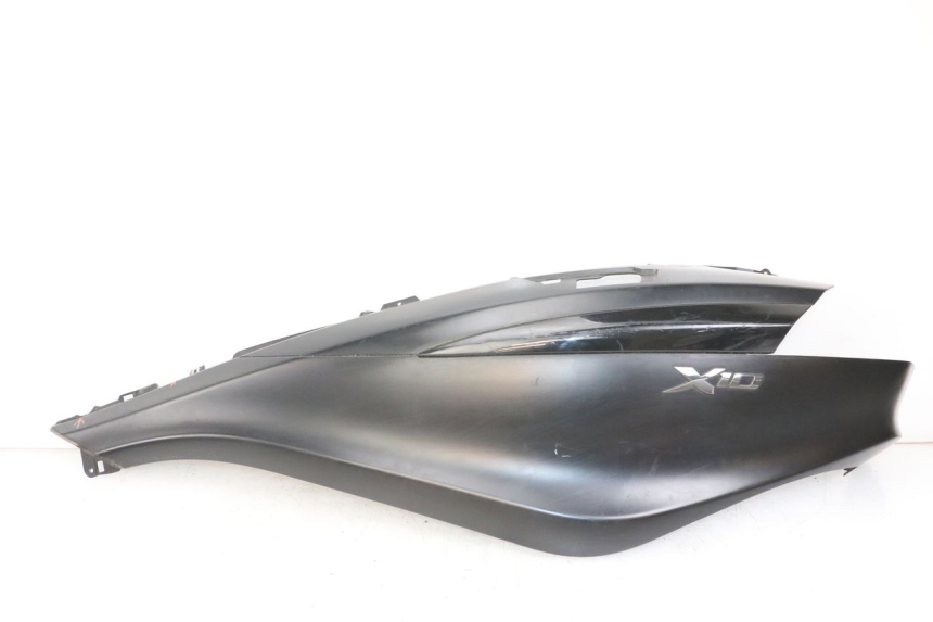 photo de FLANC POSTERIORE SINISTRO PIAGGIO X10 125 (2012 - 2017) - Vista principale