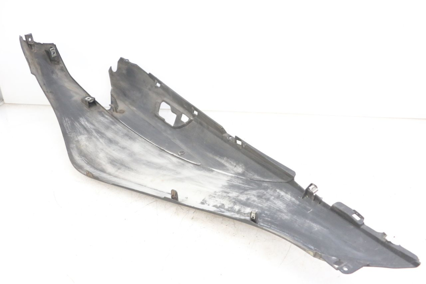 photo de FLANC POSTERIORE SINISTRO PIAGGIO X10 125 (2012 - 2017) - Dettaglio del componente