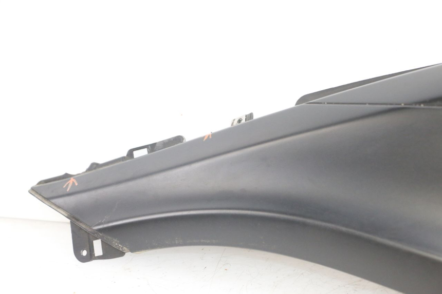 photo de FLANC POSTERIORE SINISTRO PIAGGIO X10 125 (2012 - 2017) - Marcature e riferimenti originali