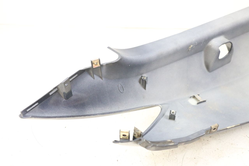 photo de PARAFANGO POSTERIORE SINISTRO KYMCO XCITING 250 (2006 - 2009) - Zoom sullo stato d'uso