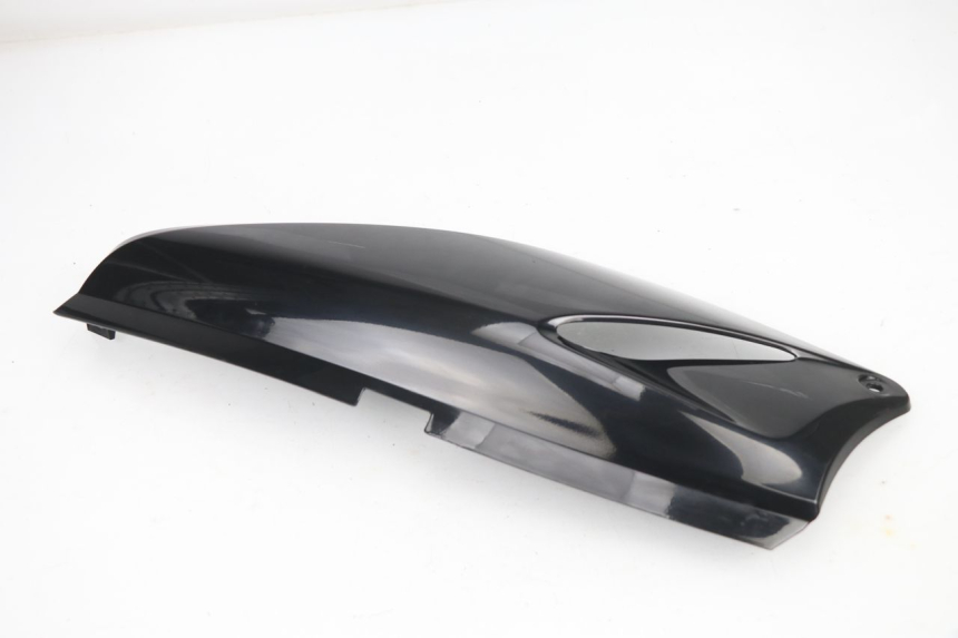 photo de CARENA POSTERIORE SINISTRA HONDA XLV VARADERO 125 (2000 - 2006) - Primo piano tecnico