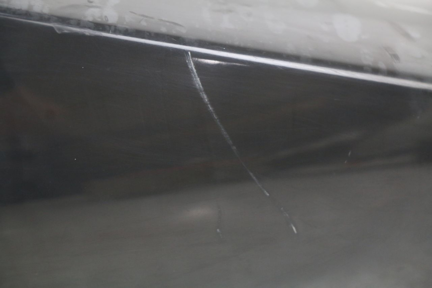 photo de FLANC POSTERIORE SINISTRO YAMAHA XP T-MAX TMAX ABS 500 (2004 - 2007) - Caratteristiche distintive