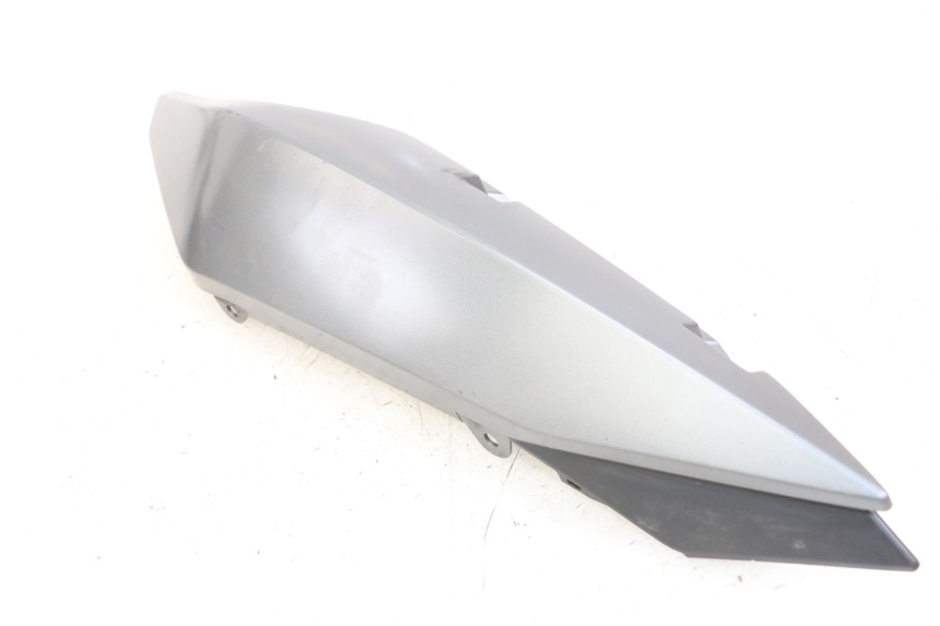 photo de CARENA POSTERIORE SINISTRA YAMAHA XJ6 ABS 600 (2008 - 2016) - Altra angolazione