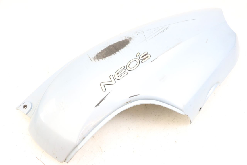 photo de CARENA POSTERIORE SINISTRA YAMAHA YN NEO'S 50 (1997 - 2004) - Dettagli dei punti di fissaggio