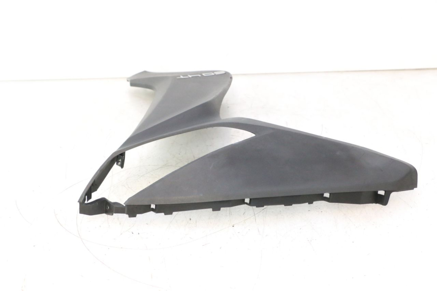 photo de PARAFANGO LATERALE ANTERIORE DESTRO KYMCO AGILITY 16+ 4T 50 (2018 - 2023) - Vista d'insieme del prodotto
