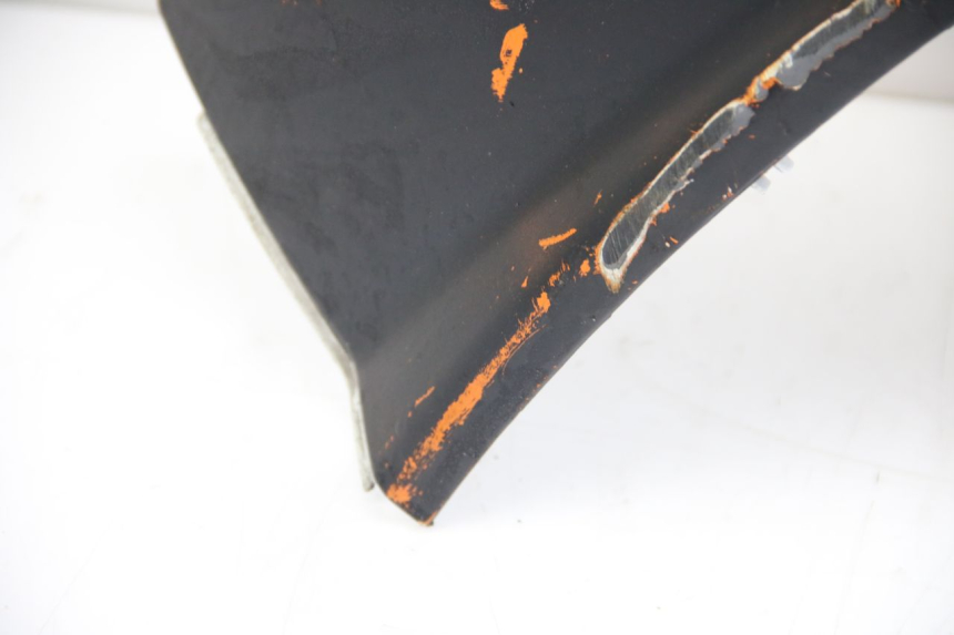 photo de PARAFANGO LATERALE ANTERIORE DESTRO APRILIA ATLANTIC 500 (2002 - 2003) - Stato della superficie e materiale