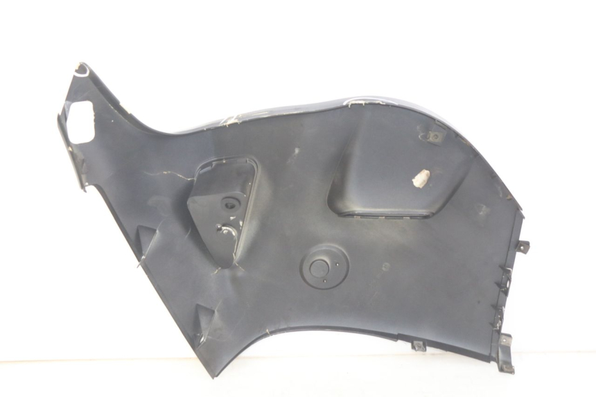 photo de PARAFANGO LATERALE ANTERIORE DESTRO BMW C1 125 (2000 - 2003) - Altra vista dell'articolo