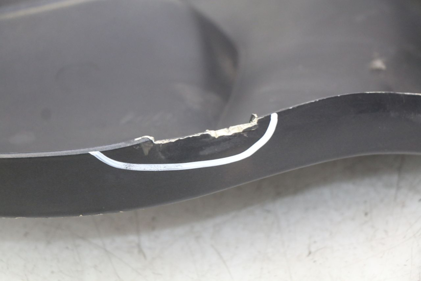 photo de PARAFANGO LATERALE ANTERIORE DESTRO BMW C1 125 (2000 - 2003) - Vista d'insieme del prodotto