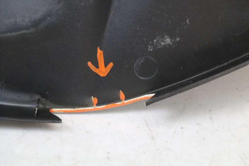 photo de PARAFANGO LATERALE ANTERIORE DESTRO BMW C1 125 (2000 - 2003) - Ricambio usato controllato