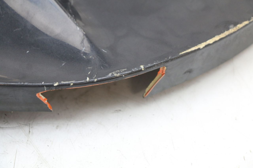 photo de PARAFANGO LATERALE ANTERIORE DESTRO BMW C1 125 (2000 - 2003) - Marcature e riferimenti originali