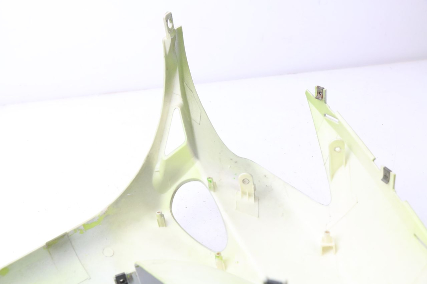 photo de Pannello laterale anteriore destro ERIDER CARGO 1 (2009 - 2018) - Zoom sullo stato d'uso