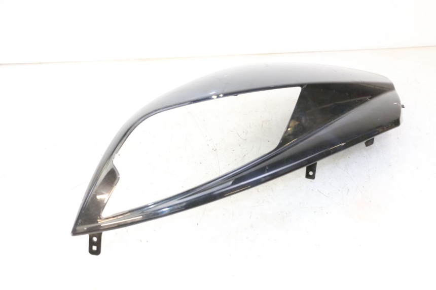 photo de PARAFANGO LATERALE ANTERIORE DESTRO PEUGEOT CITYSTAR 50 (2013 - 2017) - Ricambio usato controllato