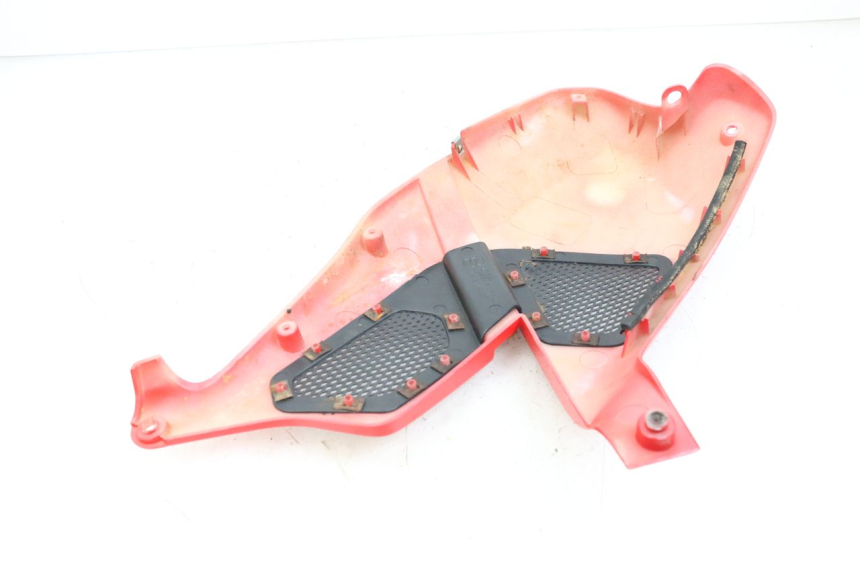 photo de PARAFANGO LATERALE ANTERIORE DESTRO GILERA DNA 50 (2000 - 2007) - Zoom sullo stato d'uso