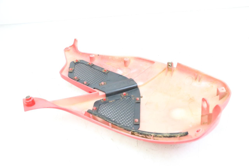 photo de PARAFANGO LATERALE ANTERIORE DESTRO GILERA DNA 50 (2000 - 2007) - Altra angolazione