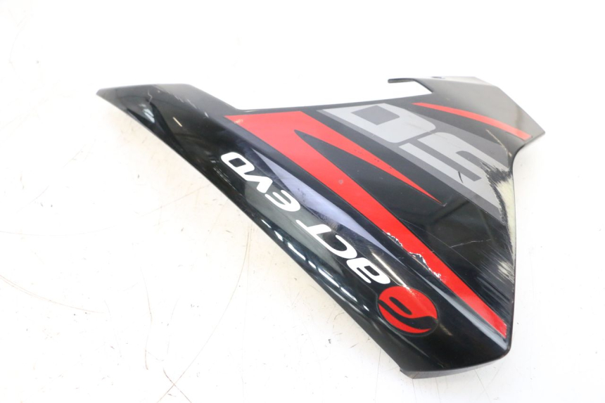 photo de CARENA KEEWAY F-ACT FACT EVO 50 (2020 - 2026) - Stato della superficie e materiale