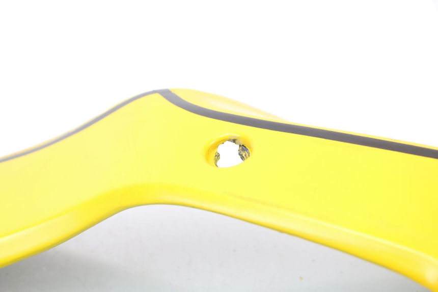 photo de Fiancata laterale anteriore destra SUZUKI GSXF GSX F 600 (1988 - 1997) - Ispezione visiva dettagliata
