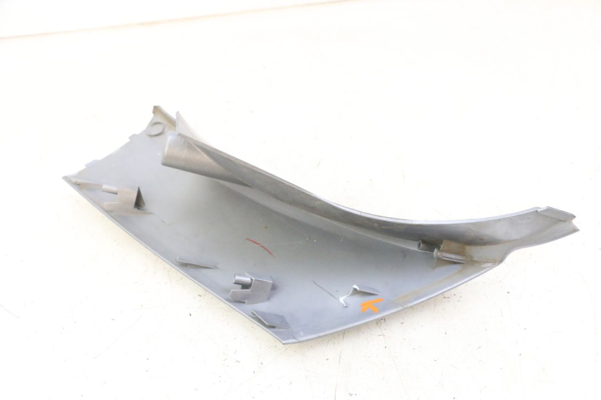 photo de CARENA SYM JOYMAX 125 (2010 - 2017) - Zoom sullo stato d'uso