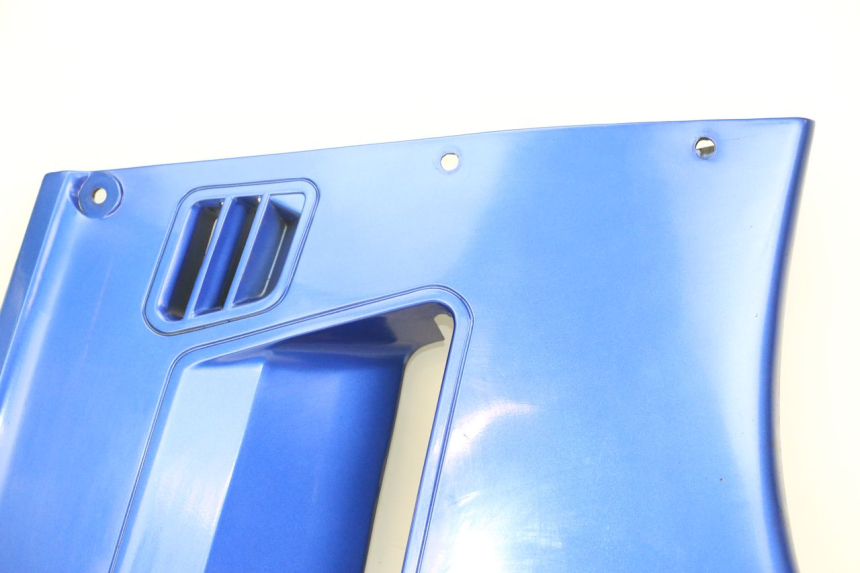 photo de Pannello laterale anteriore destro KAWASAKI GTR 1000 (1994 - 2004) - Altra vista dell'articolo