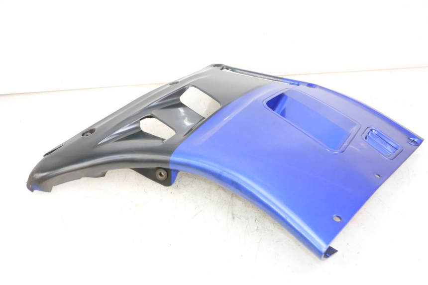 photo de Pannello laterale anteriore destro KAWASAKI GTR 1000 (1994 - 2004) - Zoom sullo stato d'uso