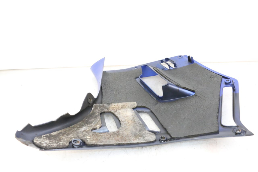 photo de Pannello laterale anteriore destro KAWASAKI GTR 1000 (1994 - 2004) - Vista d'insieme del prodotto