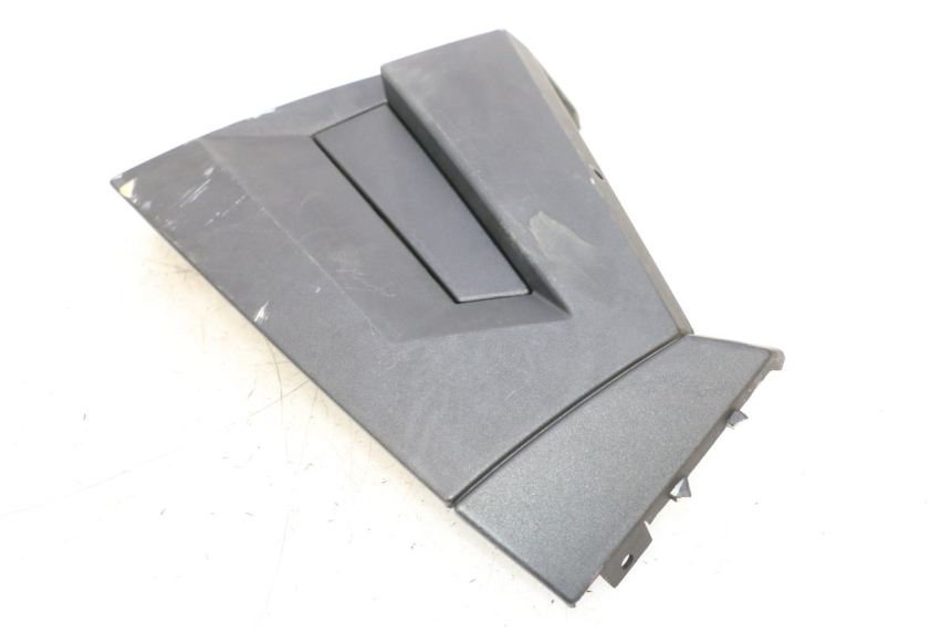 photo de CARENA KEEWAY MATRIX RX9 125 (2006 - 2007) - Primo piano tecnico