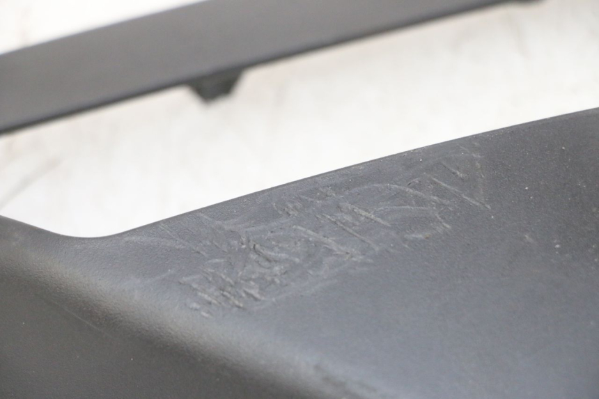 photo de CARENA GILERA NEXUS 125 (2009 - 2013) - Zoom sullo stato d'uso