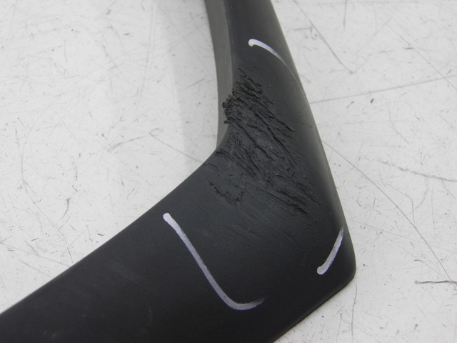 photo de Fiancata laterale anteriore destra PIAGGIO BEVERLY 125 (1998 - 2005) - Zoom sullo stato d'uso