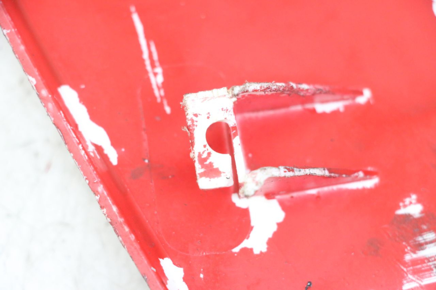 photo de PARAFANGO LATERALE ANTERIORE DESTRO DERBI SENDA SM X-TREME 50 (2006 - 2010) - Altra angolazione