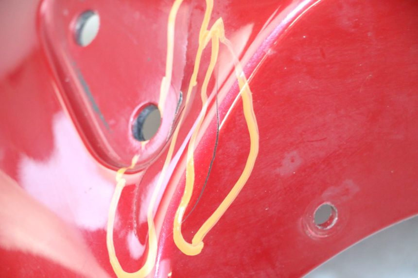 photo de CARENA TRIUMPH SPRINT 900 (1995 - 1998) - Marcature e riferimenti originali