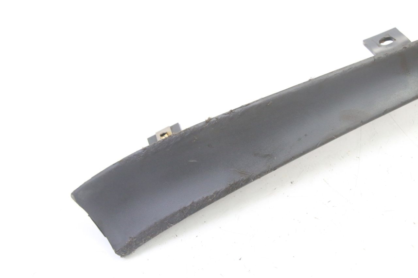 photo de CARENA PIAGGIO SUPER LX 125 (2000 - 2003) - Dettaglio del componente