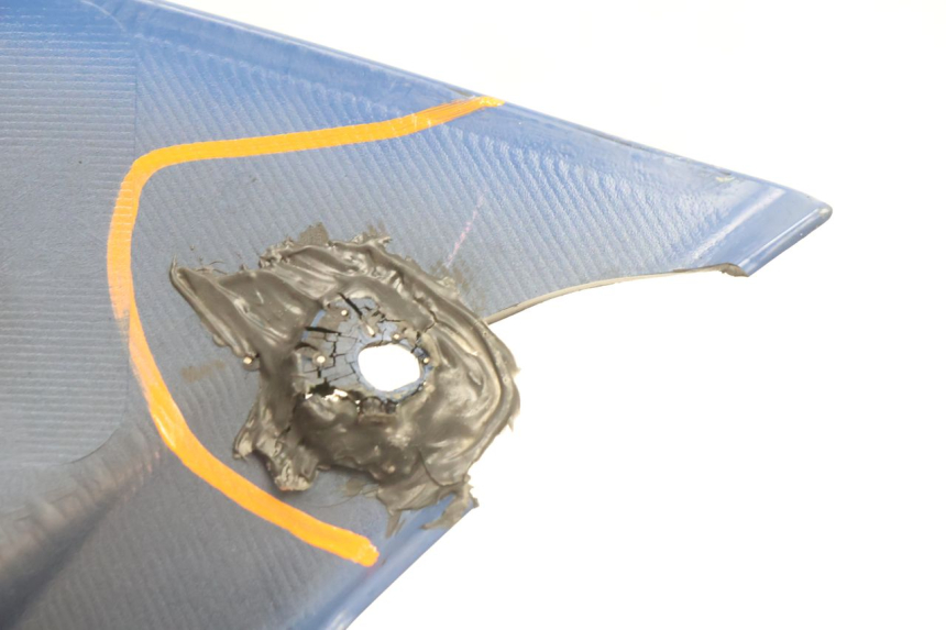 photo de FIANCO LATERALE ANTERIORE DESTRO YAMAHA TDM ABS 900 (2002 - 2014) - Stato della superficie e materiale
