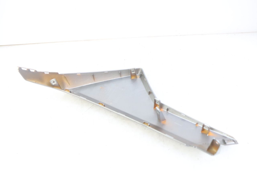 photo de PARAFANGO LATERALE ANTERIORE DESTRO HONDA VISION NSC R 50 (2013 - 2015) - Altra angolazione