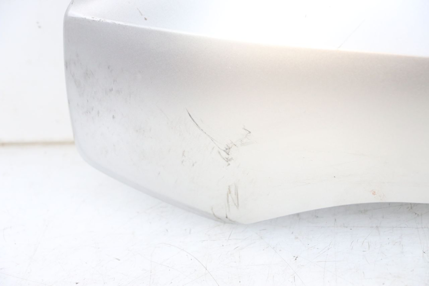 photo de PARAFANGO LATERALE ANTERIORE DESTRO YAMAHA XMAX X-MAX ABS 125 (2017 - 2020) - Foto prodotto supplementare