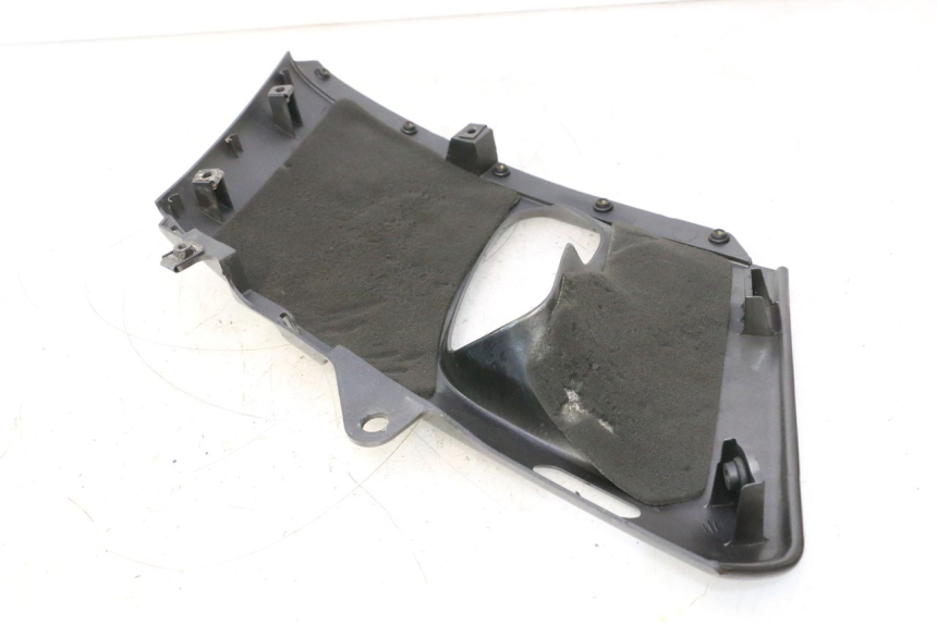 photo de Pannello laterale anteriore destro KAWASAKI ZZR 600 (1995 - 2004) - Caratteristiche distintive