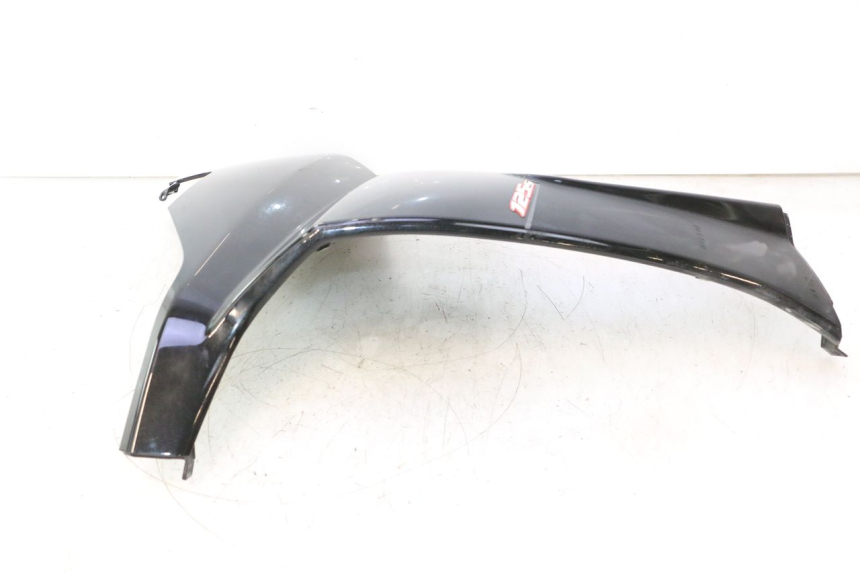 photo de CARENA APRILIA ATLANTIC S 125 (2010 - 2013) - Dettagli dei punti di fissaggio