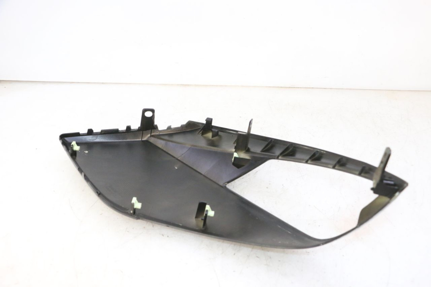 photo de CARENA PEUGEOT CITYSTAR 50 (2013 - 2017) - Dettaglio del componente