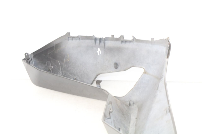 photo de PANNELLO LATERALE ANTERIORE SINISTRO RIDE CLASSIC 2T 50 (2014 - 2022) - Dettagli dei punti di fissaggio