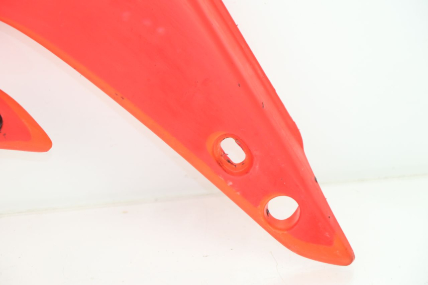 photo de Pannello laterale anteriore sinistro HONDA CR 85 (2003 - 2007) - Marcature e riferimenti originali